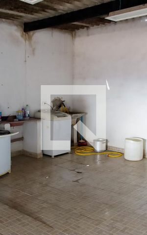 Casa à venda com 90m², 3 quartos e 2 vagas Casa à venda com 90m², 3 quartos e 2 vagasLavanderia