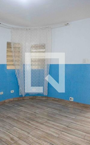 Casa para alugar com 63m², 2 quartos e 1 vagaSala de TV