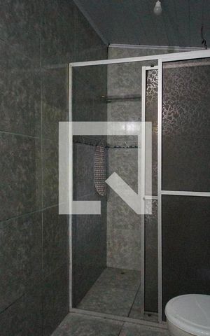 Casa para alugar com 300m², 2 quartos e 6 vagas Casa para alugar com 300m², 2 quartos e 6 vagasBanheiro