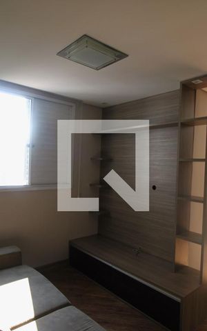 Apartamento para alugar com 72m², 2 quartos e 1 vagaSala