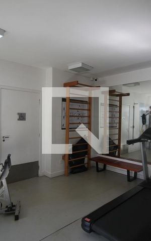Apartamento para alugar com 72m², 2 quartos e 1 vagaÁrea comum - Academia