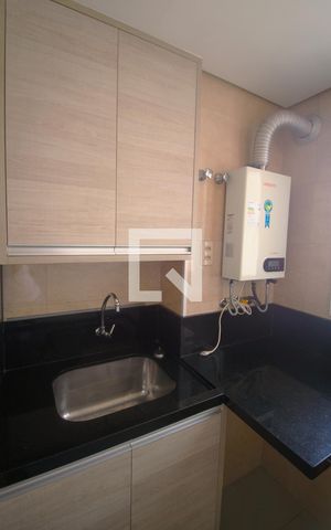 Apartamento para alugar com 72m², 2 quartos e 1 vagaÁrea de Serviço