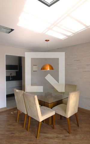Apartamento para alugar com 72m², 2 quartos e 1 vagaSala de Jantar