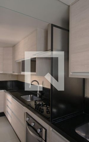 Apartamento para alugar com 72m², 2 quartos e 1 vagaCozinha