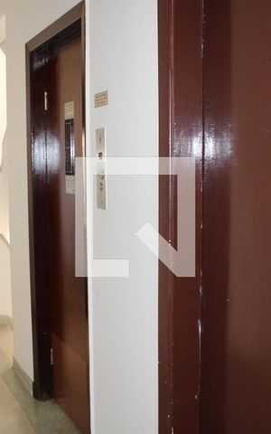 Apartamento à venda com 113m², 3 quartos e sem vagaCorredor / Elevador novinho