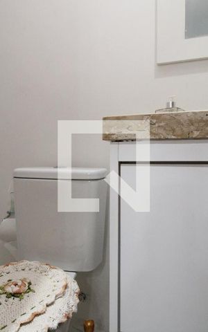 Casa de condomínio à venda com 87m², 2 quartos e 1 vagaLavabo