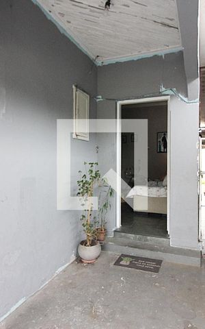 Casa à venda com 90m², 2 quartos e 1 vagaGaragem