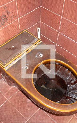 Casa para alugar com 240m², 3 quartos e 3 vagasBanheiro do Quarto 1
