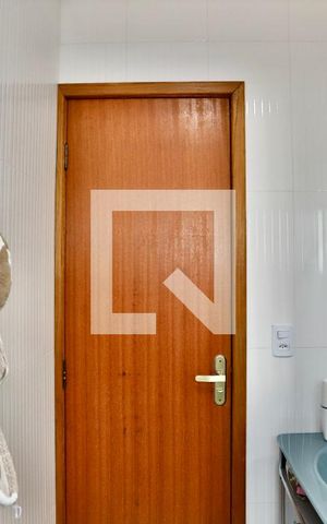 Casa à venda com 170m², 4 quartos e 2 vagas Casa à venda com 170m², 4 quartos e 2 vagasBanheiro 2