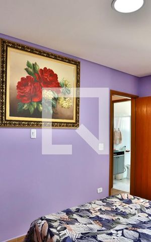Casa à venda com 170m², 4 quartos e 2 vagas Casa à venda com 170m², 4 quartos e 2 vagasQuarto 4