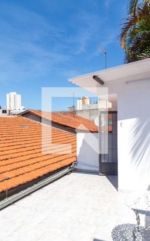 Casa à venda com 150m², 4 quartos e 2 vagasTerraço