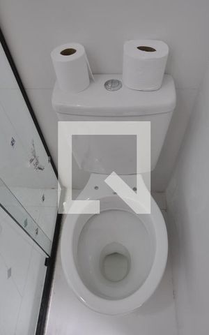 Apartamento para alugar com 24m², 1 quarto e sem vagaBanheiro