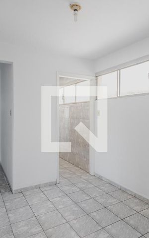 Apartamento para alugar com 66m², 3 quartos e sem vagaSala