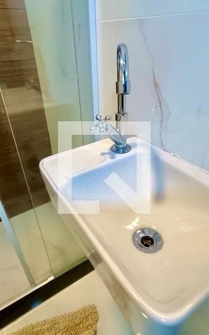 Studio para alugar com 28m², 1 quarto e sem vaga Studio para alugar com 28m², 1 quarto e sem vagaStudio banheiro social