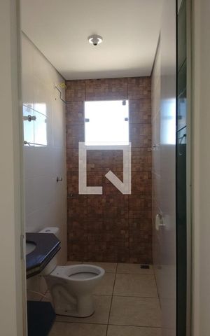 Casa à venda com 300m², 12 quartos e 5 vagas Casa à venda com 300m², 12 quartos e 5 vagasApartamento 1