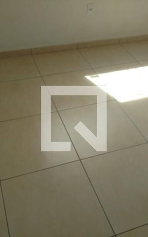 Casa à venda com 300m², 12 quartos e 5 vagas Casa à venda com 300m², 12 quartos e 5 vagasApartamento 1