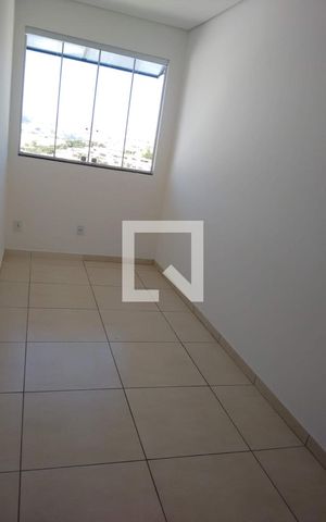 Casa à venda com 300m², 12 quartos e 5 vagas Casa à venda com 300m², 12 quartos e 5 vagasApartamento 1