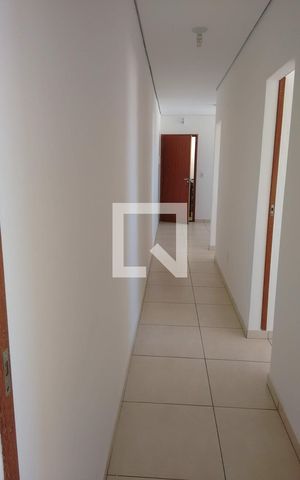 Casa à venda com 300m², 12 quartos e 5 vagas Casa à venda com 300m², 12 quartos e 5 vagasApartamento 1
