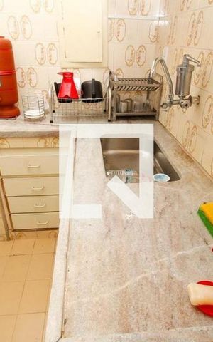 Apartamento à venda com 137m², 3 quartos e 2 vagas Apartamento à venda com 137m², 3 quartos e 2 vagascozinha