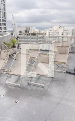Studio à venda com 20m², 1 quarto e sem vaga Studio à venda com 20m², 1 quarto e sem vagaÁrea comum - Piscina