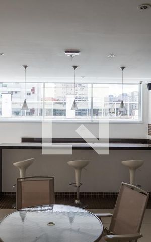Apartamento para alugar com 43m², 1 quarto e 1 vaga Apartamento para alugar com 43m², 1 quarto e 1 vagaÁrea comum - Churrasqueira