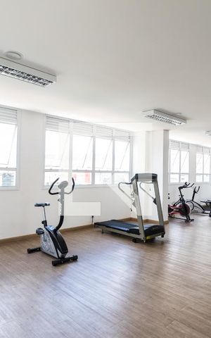 Apartamento para alugar com 43m², 1 quarto e 1 vaga Apartamento para alugar com 43m², 1 quarto e 1 vagaÁrea Comum - Academia