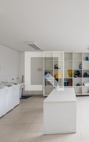 Apartamento para alugar com 43m², 1 quarto e 1 vaga Apartamento para alugar com 43m², 1 quarto e 1 vagaÁrea Comum - Lavanderia