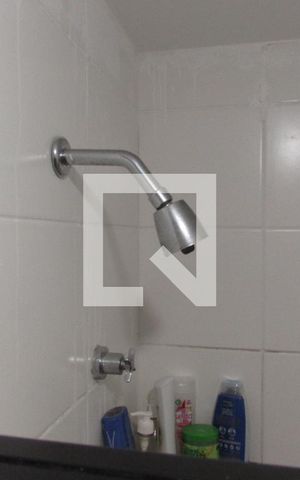 Apartamento à venda com 44m², 2 quartos e 1 vagaChuveiro