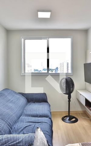 Apartamento à venda com 39m², 2 quartos e sem vaga Apartamento à venda com 39m², 2 quartos e sem vagaSala