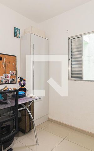 Casa à venda com 150m², 5 quartos e sem vaga Casa à venda com 150m², 5 quartos e sem vagaQuarto