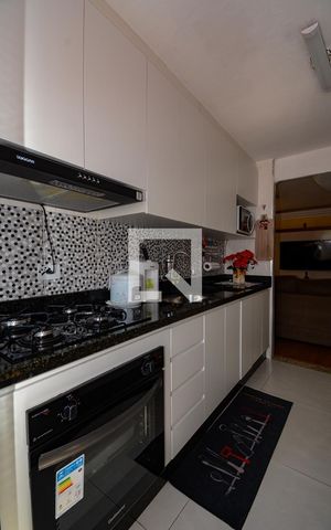 Apartamento à venda com 55m², 2 quartos e 1 vagaCozinha - Armários