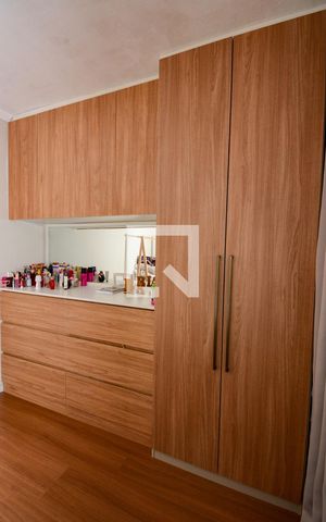 Apartamento à venda com 55m², 2 quartos e 1 vagaQuarto 2 - Armários