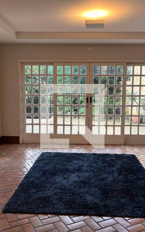 Casa à venda com 460m², 4 quartos e 4 vagasSala de Jantar 02