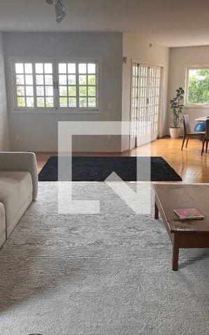 Casa à venda com 460m², 4 quartos e 4 vagasSala 1