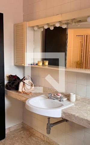 Casa à venda com 460m², 4 quartos e 4 vagasBanheiro 01