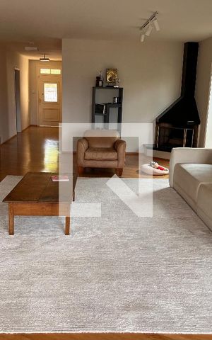Casa à venda com 460m², 4 quartos e 4 vagasSala 1