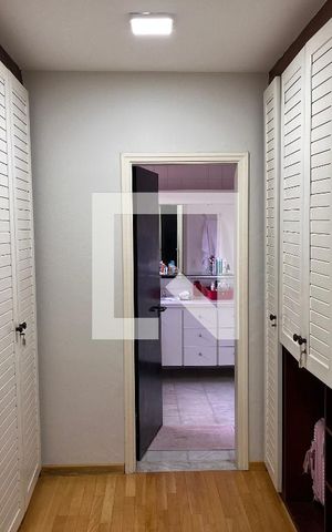 Casa à venda com 460m², 4 quartos e 4 vagasCloset