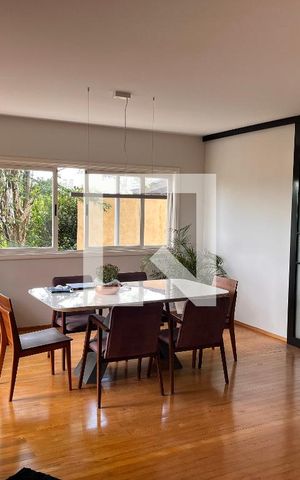 Casa à venda com 460m², 4 quartos e 4 vagasSala de jantar