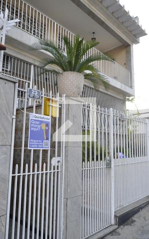 Casa para alugar com 180m², 4 quartos e 1 vagaFachada 