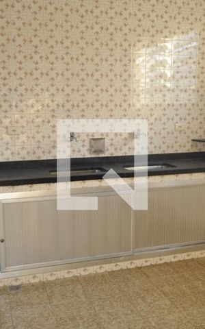 Casa para alugar com 180m², 4 quartos e 1 vagaCozinha 