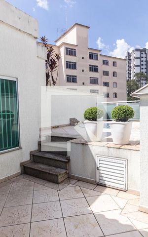 Casa de condomínio à venda com 289m², 3 quartos e 4 vagas Casa de condomínio à venda com 289m², 3 quartos e 4 vagasDetalhe