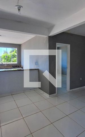Casa para alugar com 70m², 1 quarto e sem vaga Casa para alugar com 70m², 1 quarto e sem vagaSala