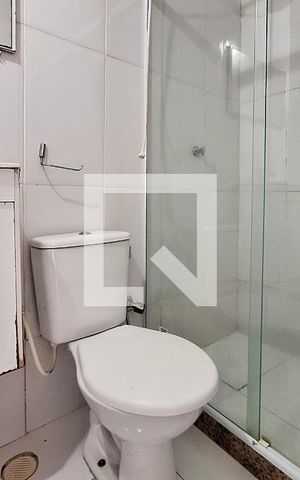 Casa para alugar com 70m², 1 quarto e sem vaga Casa para alugar com 70m², 1 quarto e sem vagaBanheiro