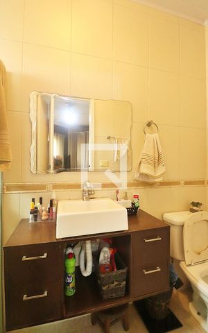 Casa à venda com 350m², 3 quartos e 5 vagasSuíte 1- Banheiro do Quarto 1