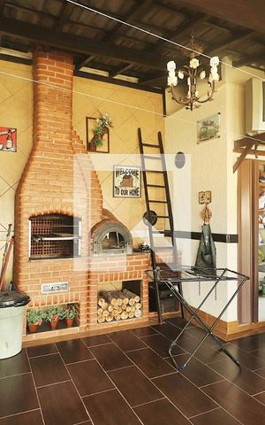 Casa à venda com 350m², 3 quartos e 5 vagasÁrea gourmet