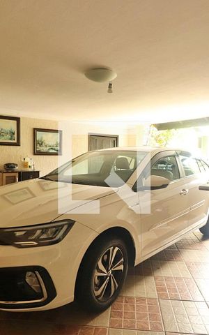 Casa à venda com 350m², 3 quartos e 5 vagasGaragem