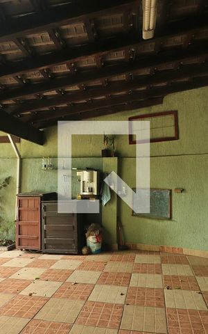 Casa à venda com 350m², 3 quartos e 5 vagasGaragem