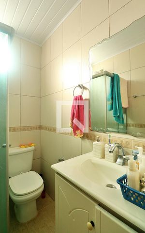 Casa à venda com 350m², 3 quartos e 5 vagasSuíte 3- Banheiro do Quarto 3