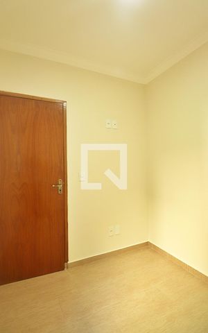 Apartamento à venda com 77m², 2 quartos e 1 vagaQuarto 2