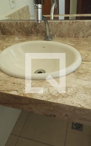 Apartamento à venda com 144m², 3 quartos e 3 vagasSuíte - Banheiro do Quarto 1